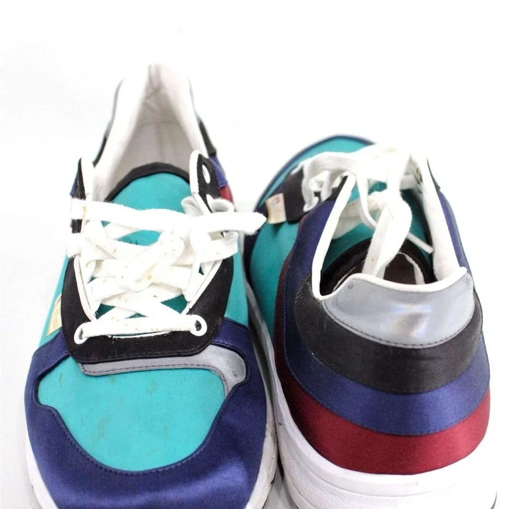 Gucci Color Block Blue and Red Designer Sneakers - Picture 4 of 8